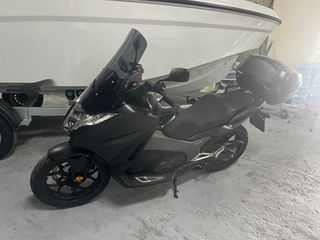 Honda Integra 750 2018-thumb-5