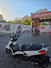 Piaggio Beverly 300i 2021-thumb-1