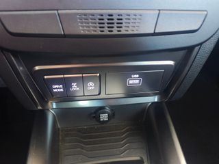 Kgm Tivoli 2026 STYLE AT AWD-thumb-12