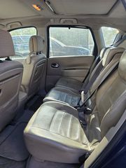 Renault Scenic 2006-thumb-16