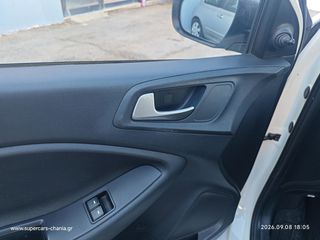 Hyundai i 20 2019 SUPERCARS XANIA-thumb-15