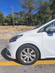 Peugeot 208 2017