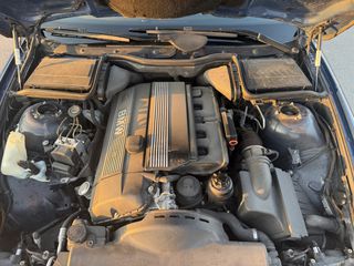 Bmw 520 2001 AYTOMATO 2.2-thumb-36