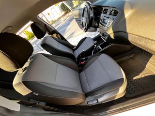 Hyundai i 20 2017-thumb-13