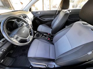 Hyundai i 20 2017-thumb-16
