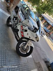 Yamaha YZF-R6 2003 R6-thumb-1