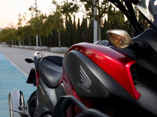 Honda NC 750X 2015 DCT-thumb-7
