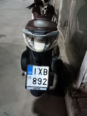 Piaggio 2016 BEVERLY 300I-thumb-6