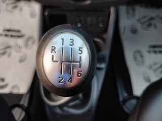 Dacia Duster 2017-thumb-36
