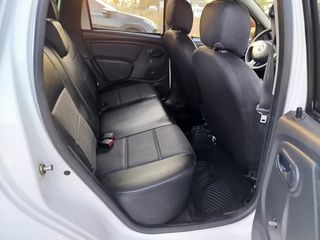 Dacia Duster 2017-thumb-19