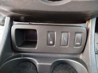 Dacia Duster 2017-thumb-35