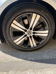 Mercedes-Benz C 200 2022-thumb-1