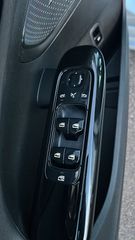 Mercedes-Benz C 200 2022-thumb-7