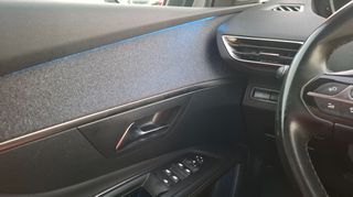 Peugeot 3008 2018 GT Look_διχρωμία_ηλεκτρικό πορτμπαγκάζ_keyless_navi-thumb-53