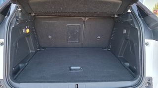 Peugeot 3008 2018 GT Look_διχρωμία_ηλεκτρικό πορτμπαγκάζ_keyless_navi-thumb-37