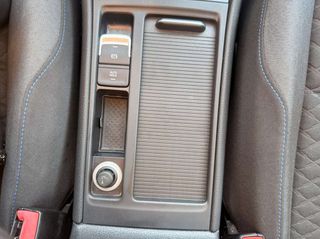 Volkswagen Golf 2018-thumb-20