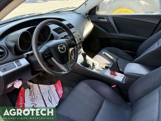 Mazda 2011-thumb-7
