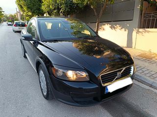 Volvo C30 2009-thumb-6