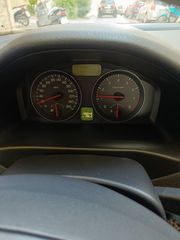 Volvo C30 2009-thumb-13
