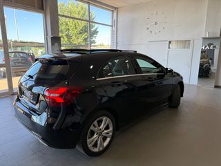 Mercedes-Benz A 180 2018 PANORAMIC-URBAN-FULL EXTRA-AUTOMATIC-thumb-11