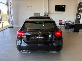 Mercedes-Benz A 180 2018 PANORAMIC-URBAN-FULL EXTRA-AUTOMATIC-thumb-12