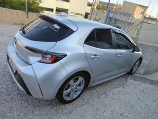 Toyota Corolla 2021 Hatchback-thumb-4