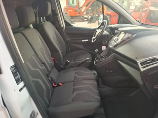 Ford Transit Connect 2017-thumb-10