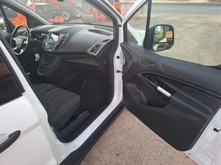 Ford Transit Connect 2017-thumb-11