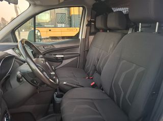 Ford Transit Connect 2017-thumb-12