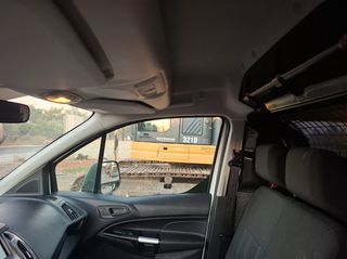 Ford Transit Connect 2017-thumb-13