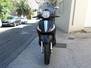 Piaggio Beverly 300i 2019 POLICE ABS/ASR EU4-thumb-3