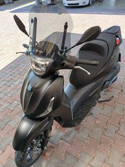 Piaggio Beverly 300 2022 HPE S-thumb-1