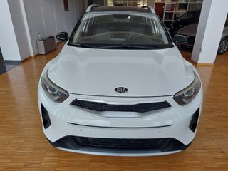Kia Stonic 2020 48V Hybrid-thumb-2