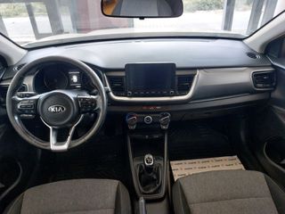 Kia Stonic 2020 48V Hybrid-thumb-10