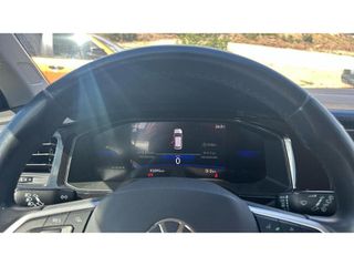 Volkswagen Polo 2023 LIFE-thumb-10
