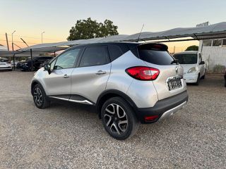 Renault Captur 2016-thumb-6