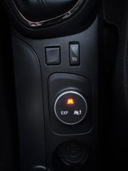 Renault Captur 2016-thumb-25