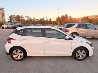 Hyundai i 20 2024 84hp camera navi-thumb-10