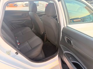 Hyundai i 20 2024 84hp camera navi-thumb-20