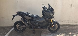 Honda X-ADV 2023 X-ADV 750 DCT ABS black edition carbon akrapovic