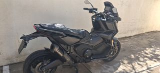 Honda X-ADV 2023 X-ADV 750 DCT ABS black edition carbon akrapovic-thumb-3