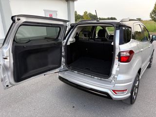 Ford EcoSport 2018-thumb-6