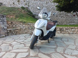 Piaggio Beverly 300 2017-thumb-3