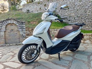 Piaggio Beverly 300 2017-thumb-4