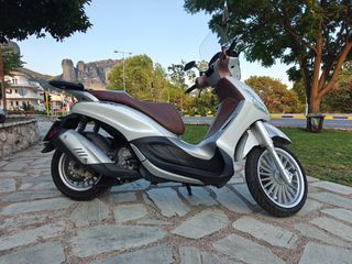 Piaggio Beverly 300 2017-thumb-9