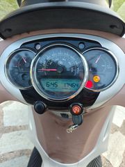 Piaggio Beverly 300 2017-thumb-14