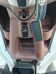 Piaggio Beverly 300 2017-thumb-15