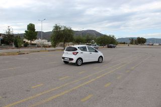 Hyundai i 10 2019 1.0-thumb-13