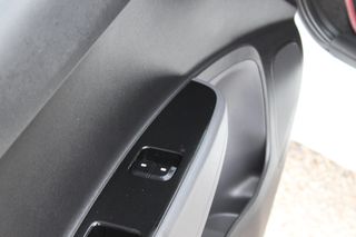 Hyundai i 10 2019 1.0-thumb-19