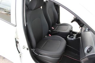 Hyundai i 10 2019 1.0-thumb-26